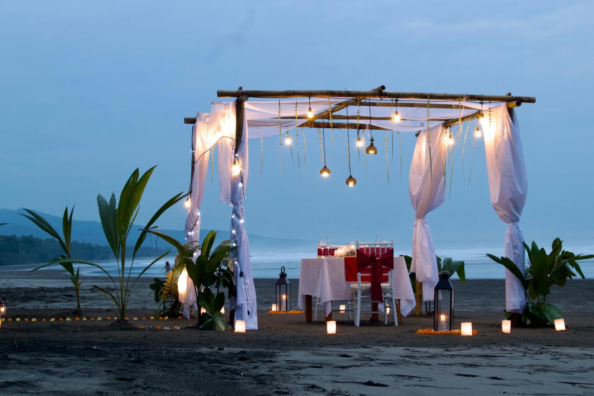 Kelapa Retreat & Spa Pulukan Ngoại thất bức ảnh