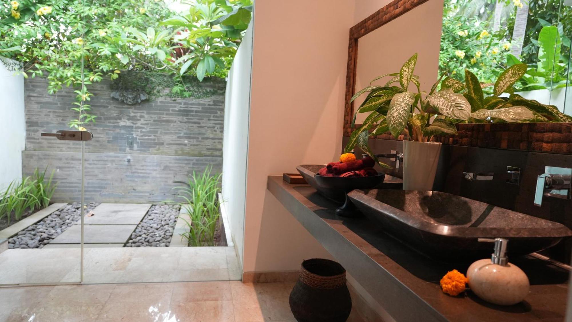 Kelapa Retreat & Spa Pulukan Ngoại thất bức ảnh