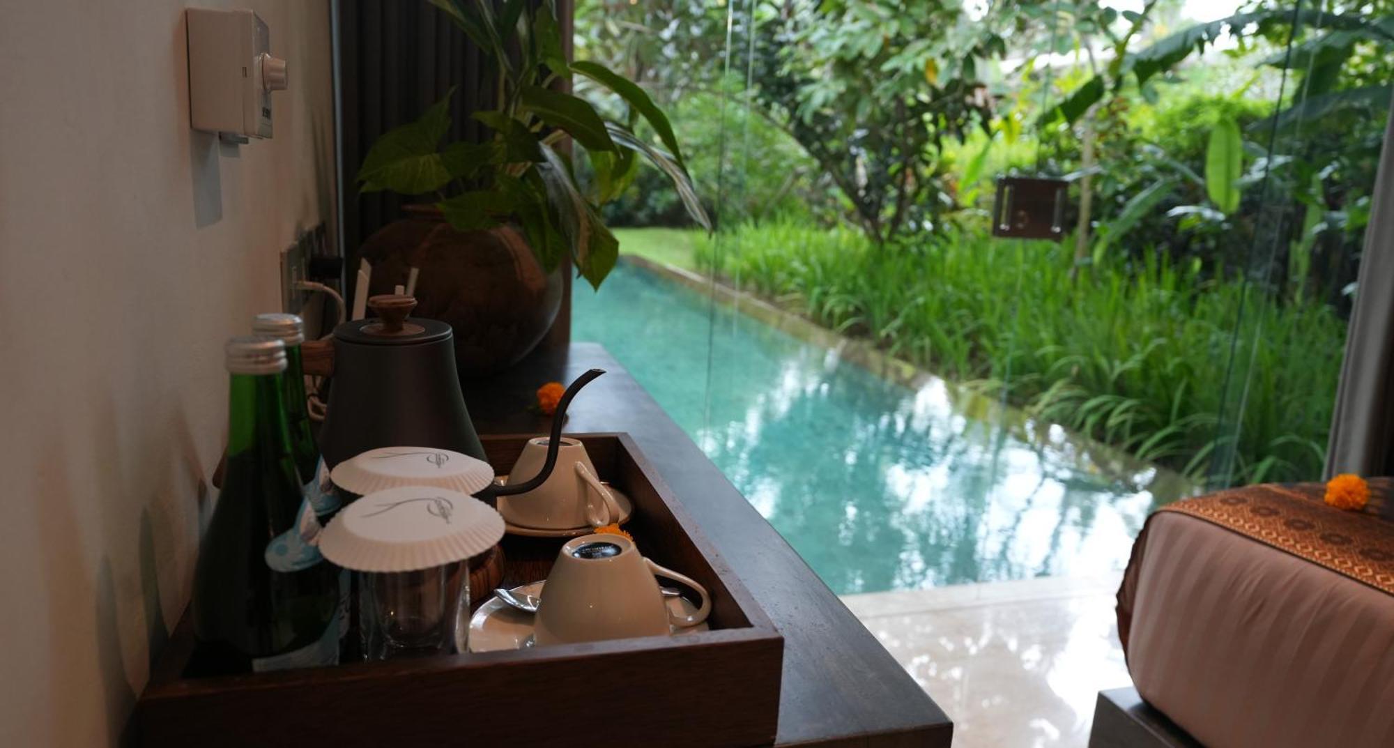 Kelapa Retreat & Spa Pulukan Ngoại thất bức ảnh